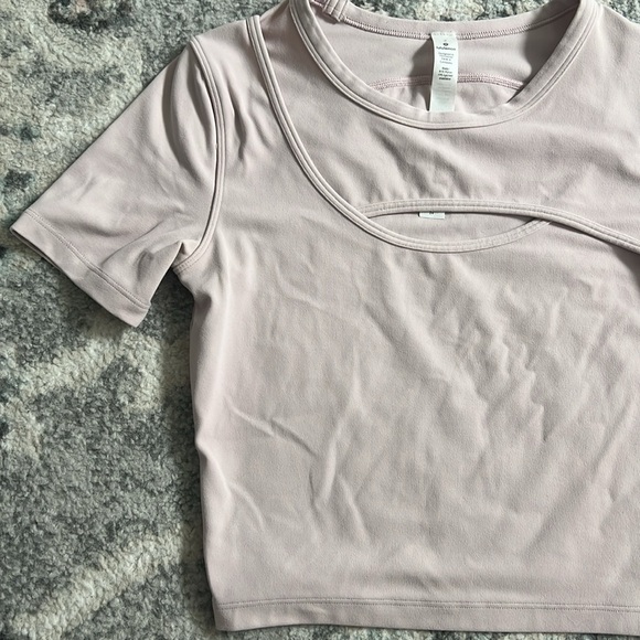 Lululemon Get Centred Short Sleeve - Picture 2 of 8